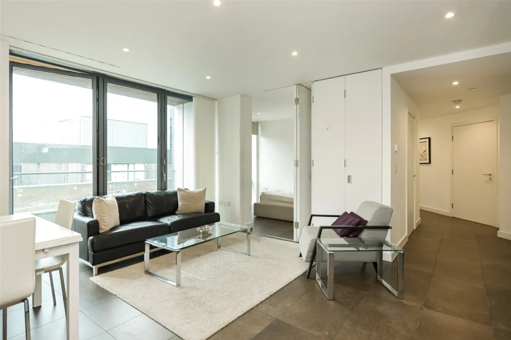 City Road, Old Street, EC1V, photo 3