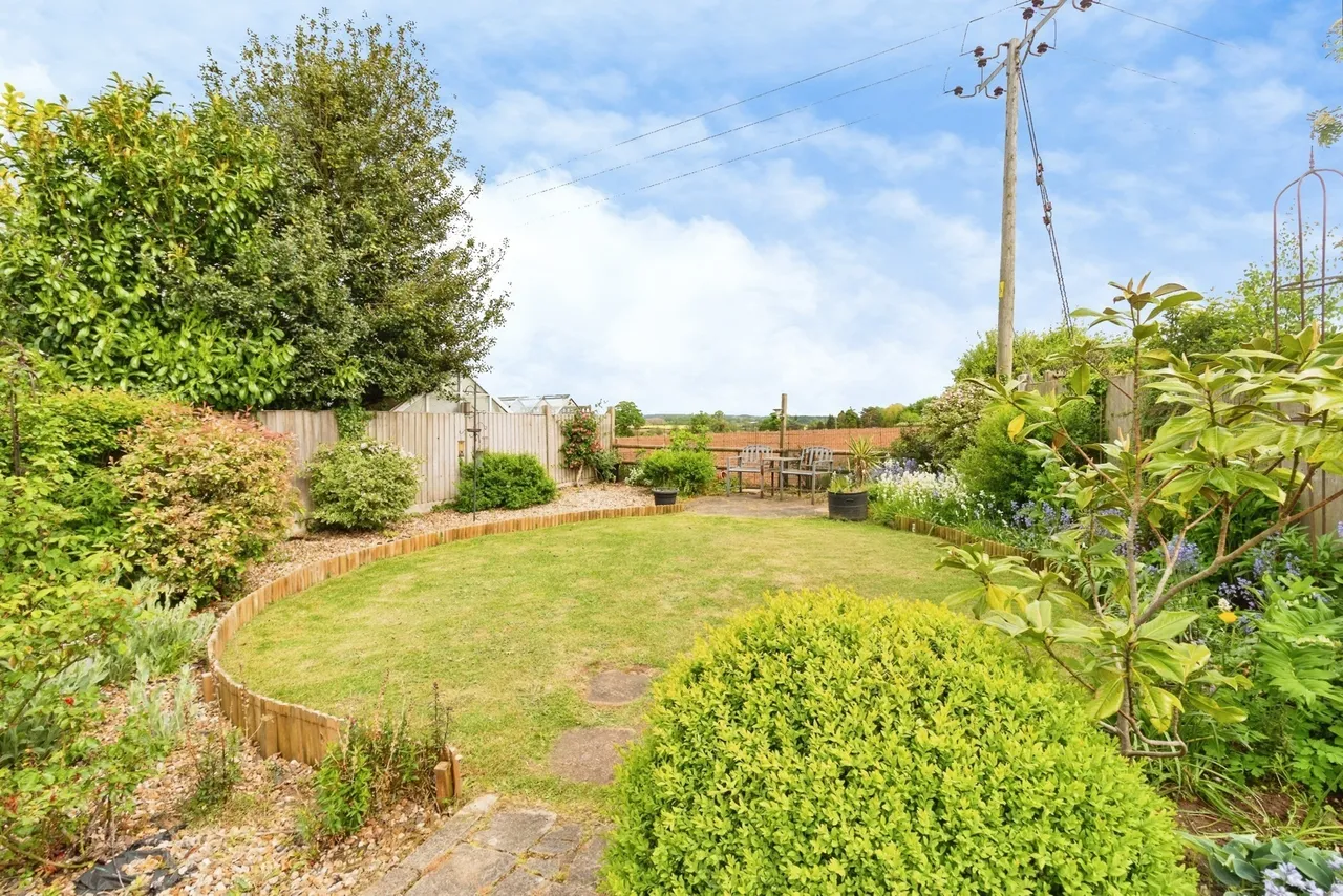 Fountain Fold, Gnosall, ST20, photo 14