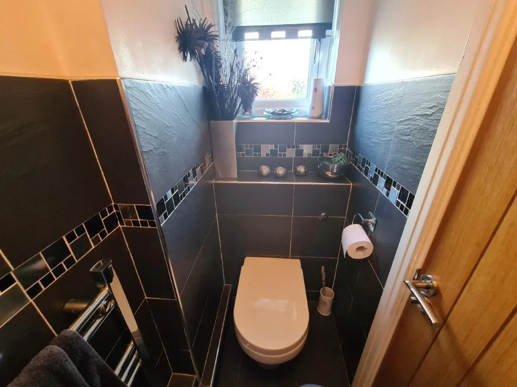 Robins Close, Droylsden, M43, photo 11