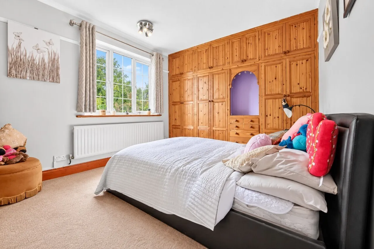 Radlett Road, Frogmore, AL2, photo 16