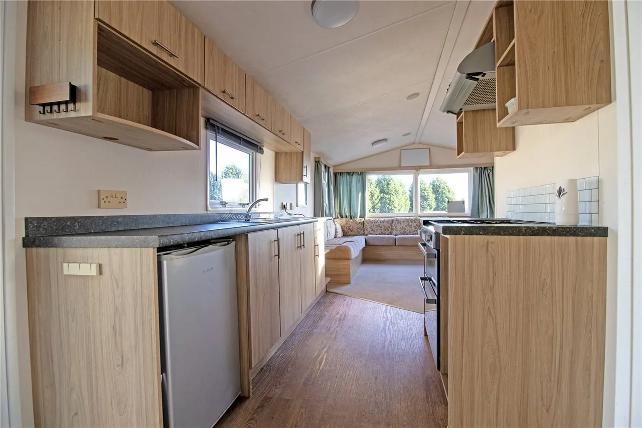 Haxey Road, Doncaster, DN10, photo 5