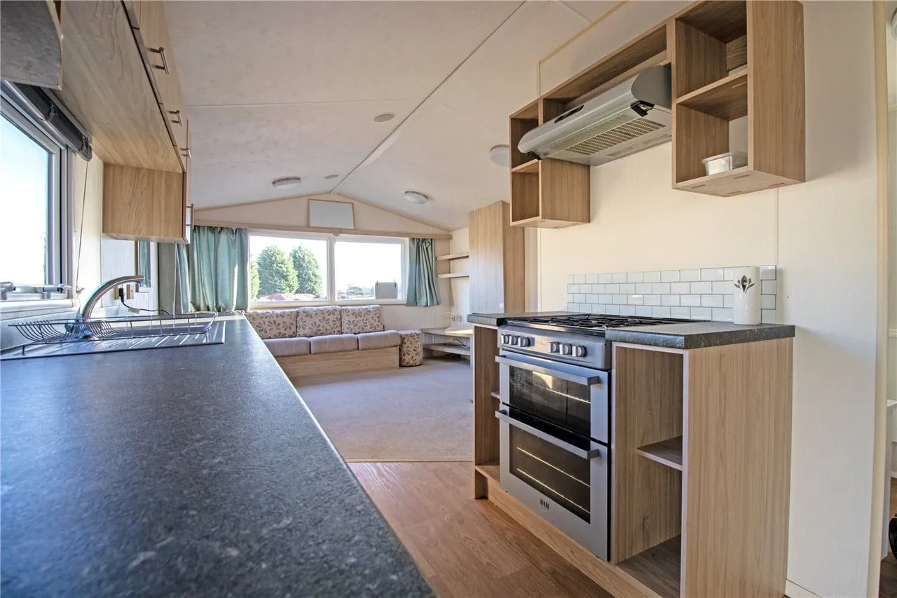 Haxey Road, Doncaster, DN10, photo 6