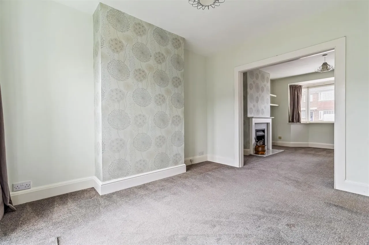 Guildford Road, Worthing, photo 4