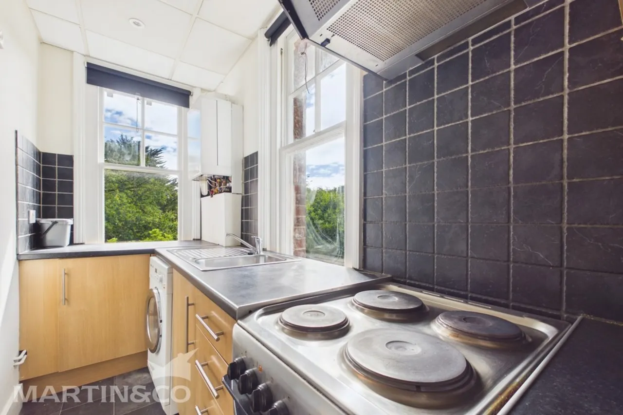 Mayfield Road, Tunbridge Wells, photo 3
