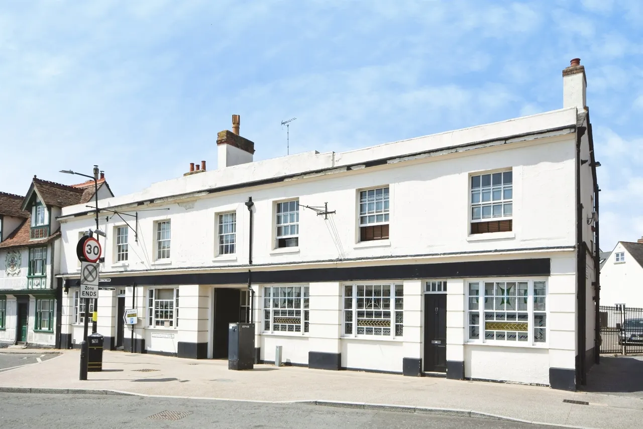 2 bed flat for sale, Courtaulds Mews, Braintree, CM7