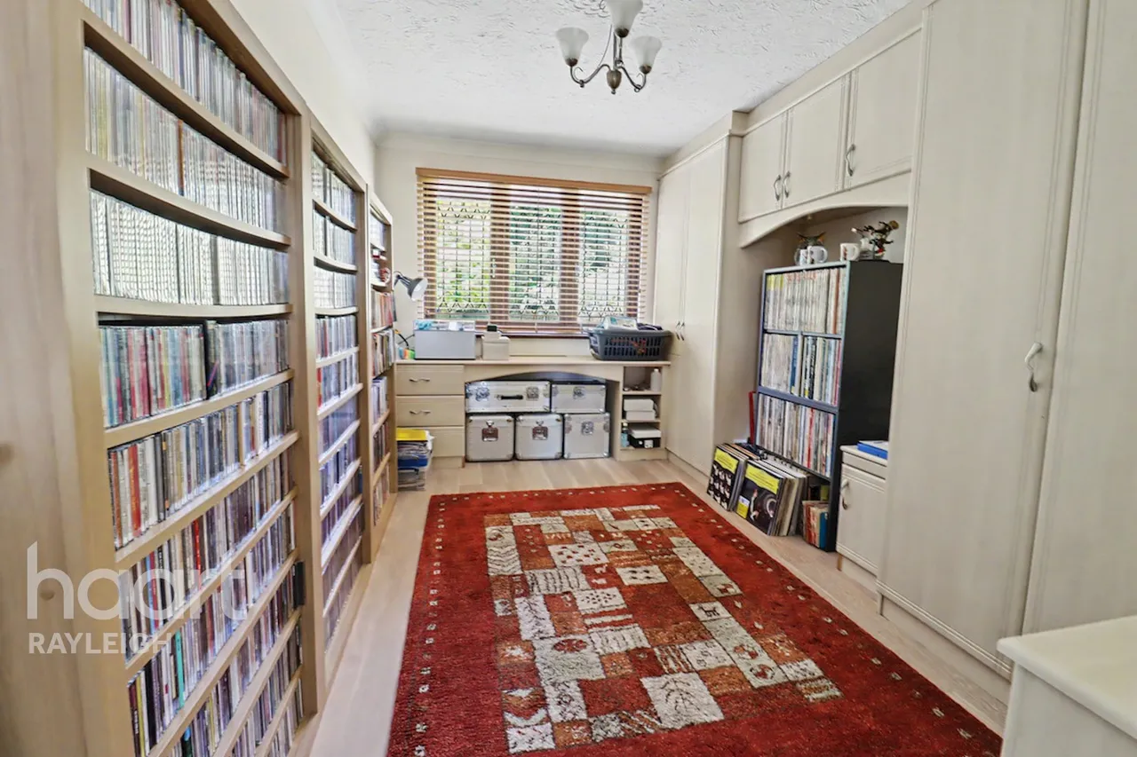 Hockley Road, Rayleigh, SS6, photo 20