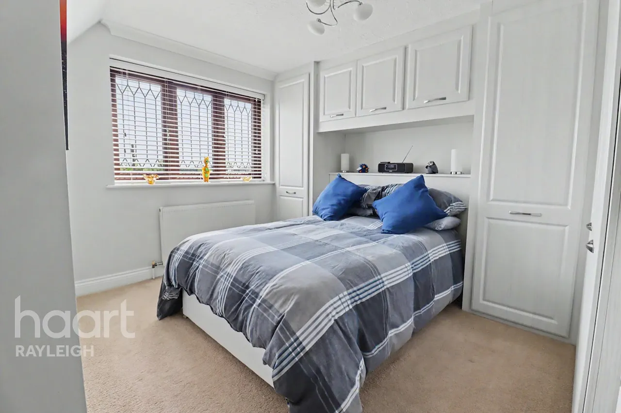 Hockley Road, Rayleigh, SS6, photo 18