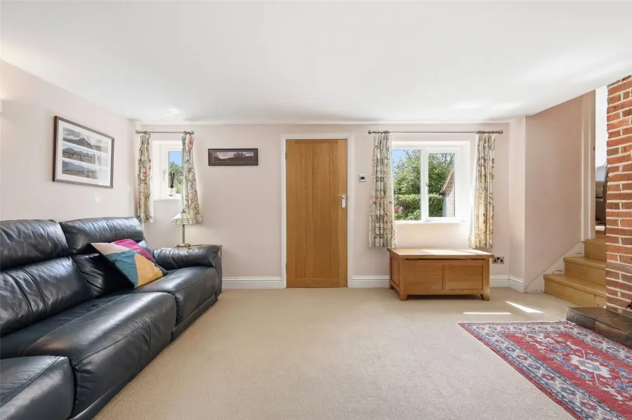 with 3 bedrooms in Albury, Ware, SG11, photo 18