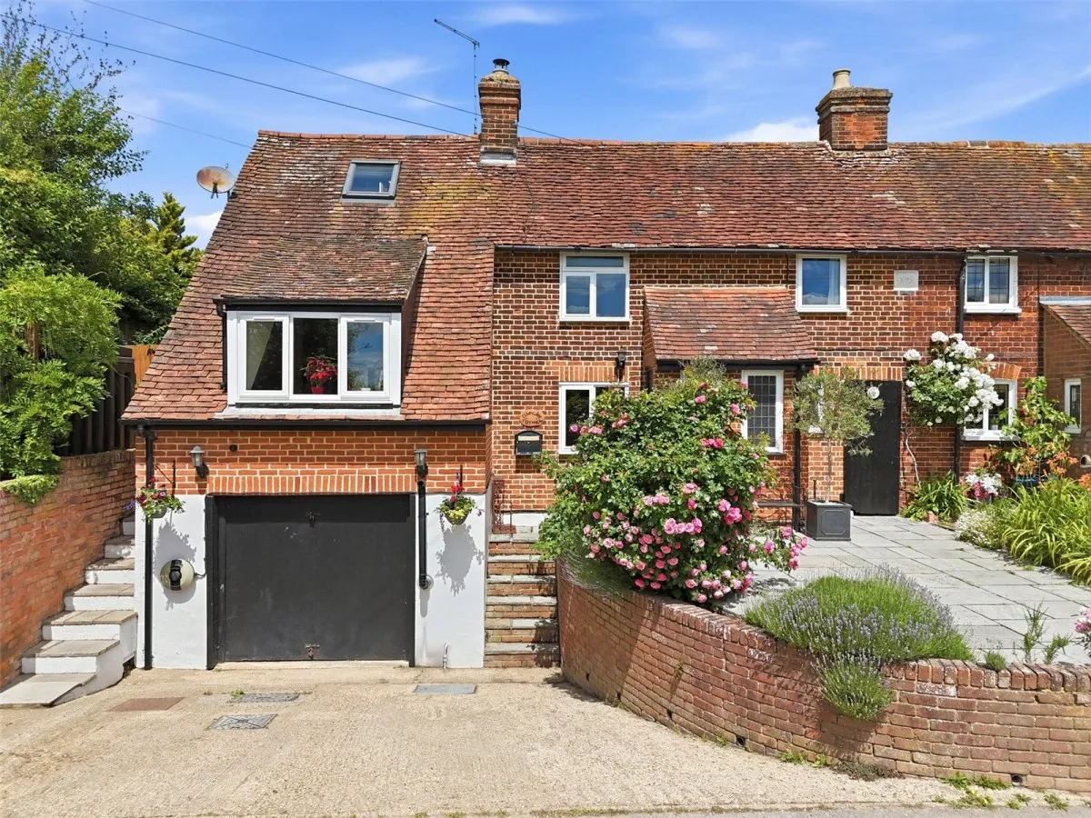 3 bed house for sale, with 3 bedrooms in Albury, Ware, SG11