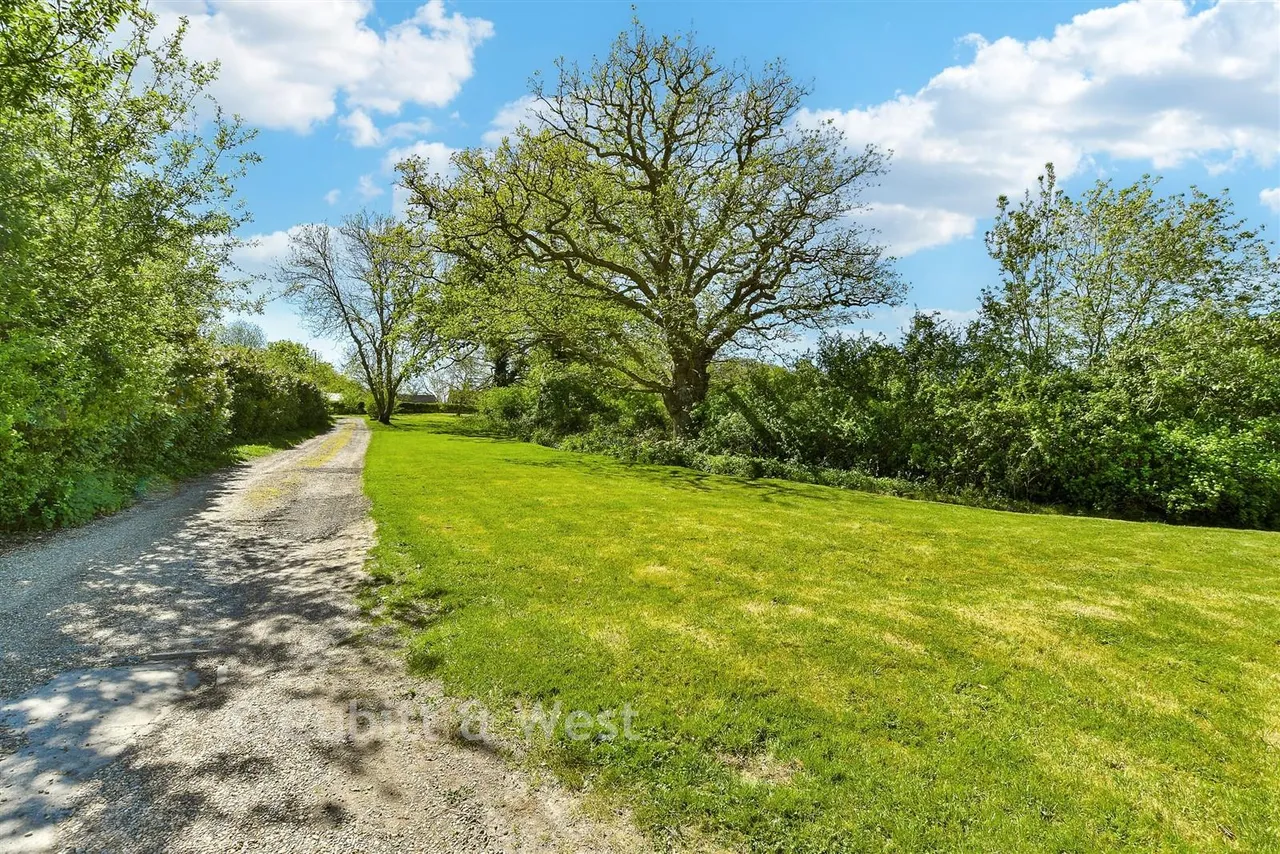 Duxhurst Lane, Reigate, RH2, photo 19