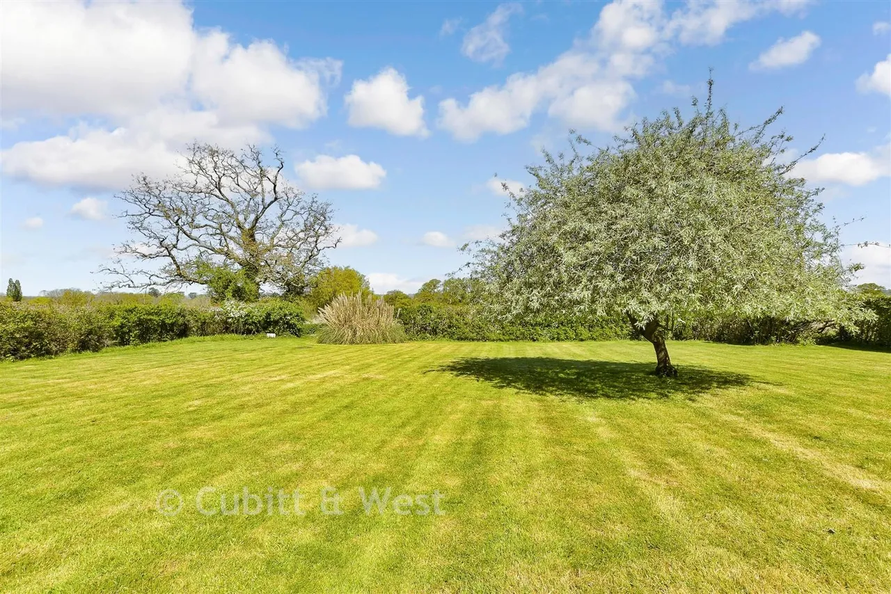 Duxhurst Lane, Reigate, RH2, photo 13