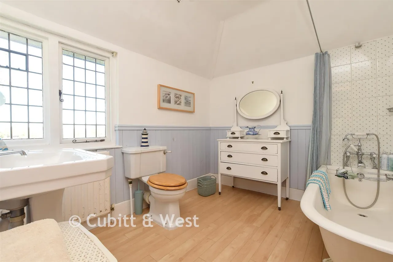 Duxhurst Lane, Reigate, RH2, photo 12