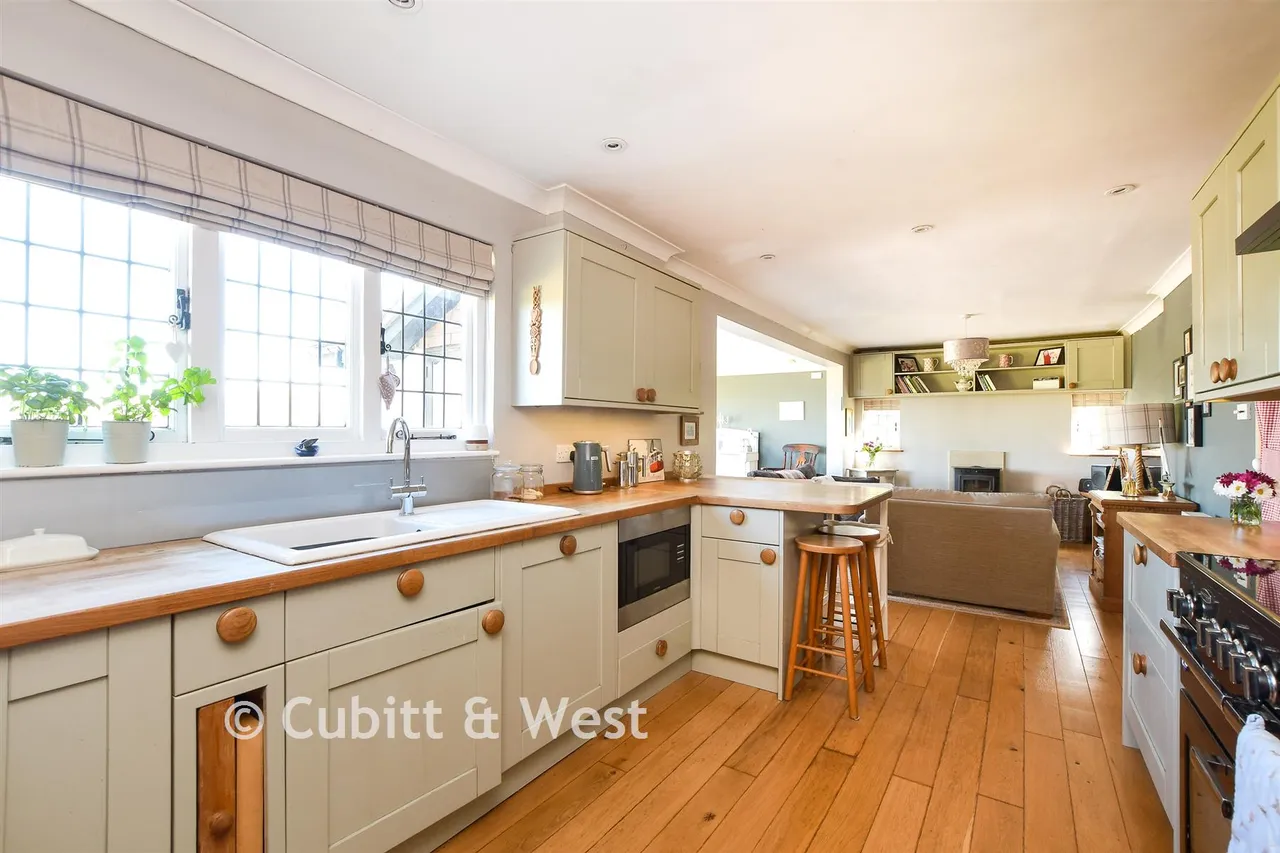 Duxhurst Lane, Reigate, RH2, photo 9