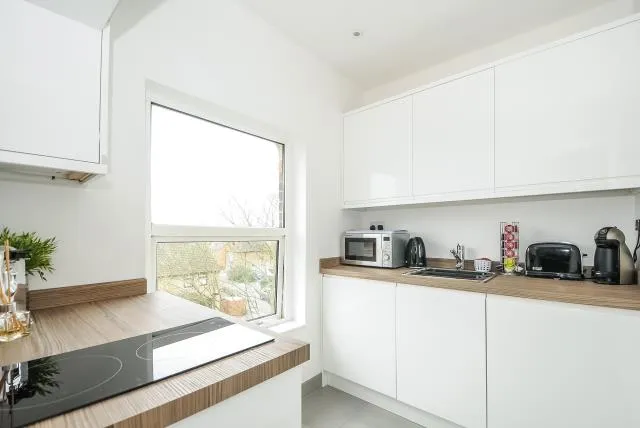 London Road, Newbury, RG14, photo 2