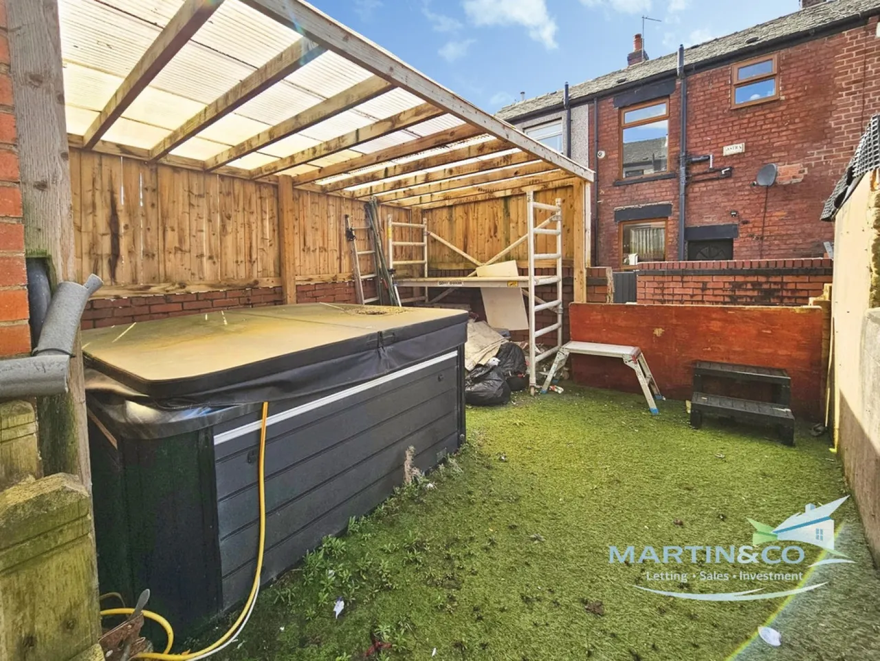 Oldham Road, Rochdale, photo 10