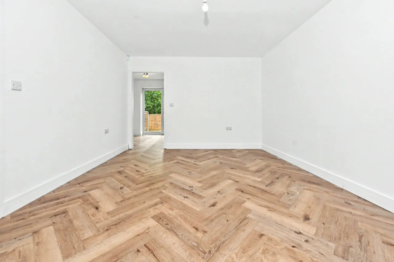 Bank Hall Road, Burslem, Stoke-on-Trent, photo 6