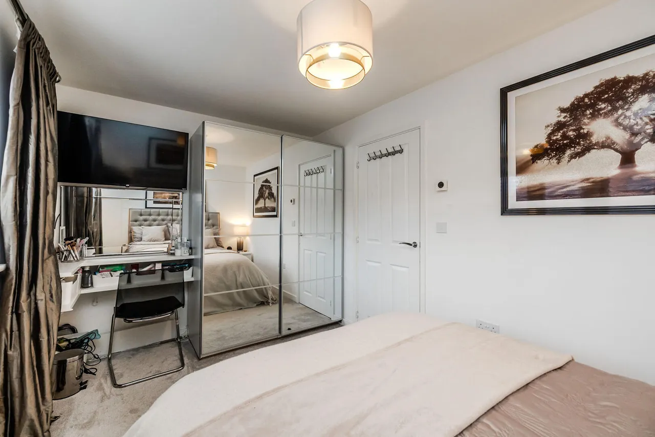 Violet Drive, West Meadows, photo 11