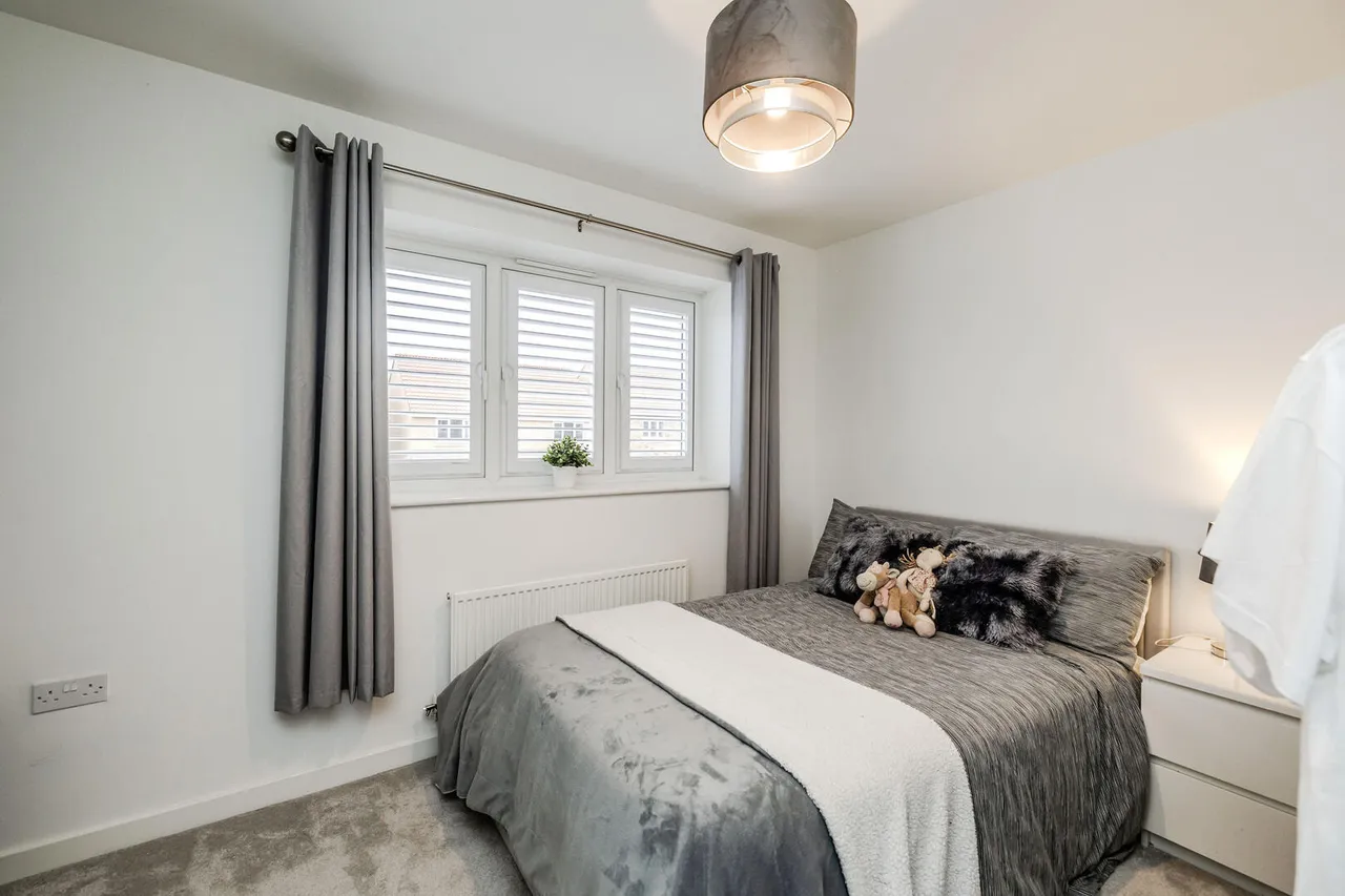 Violet Drive, West Meadows, photo 13