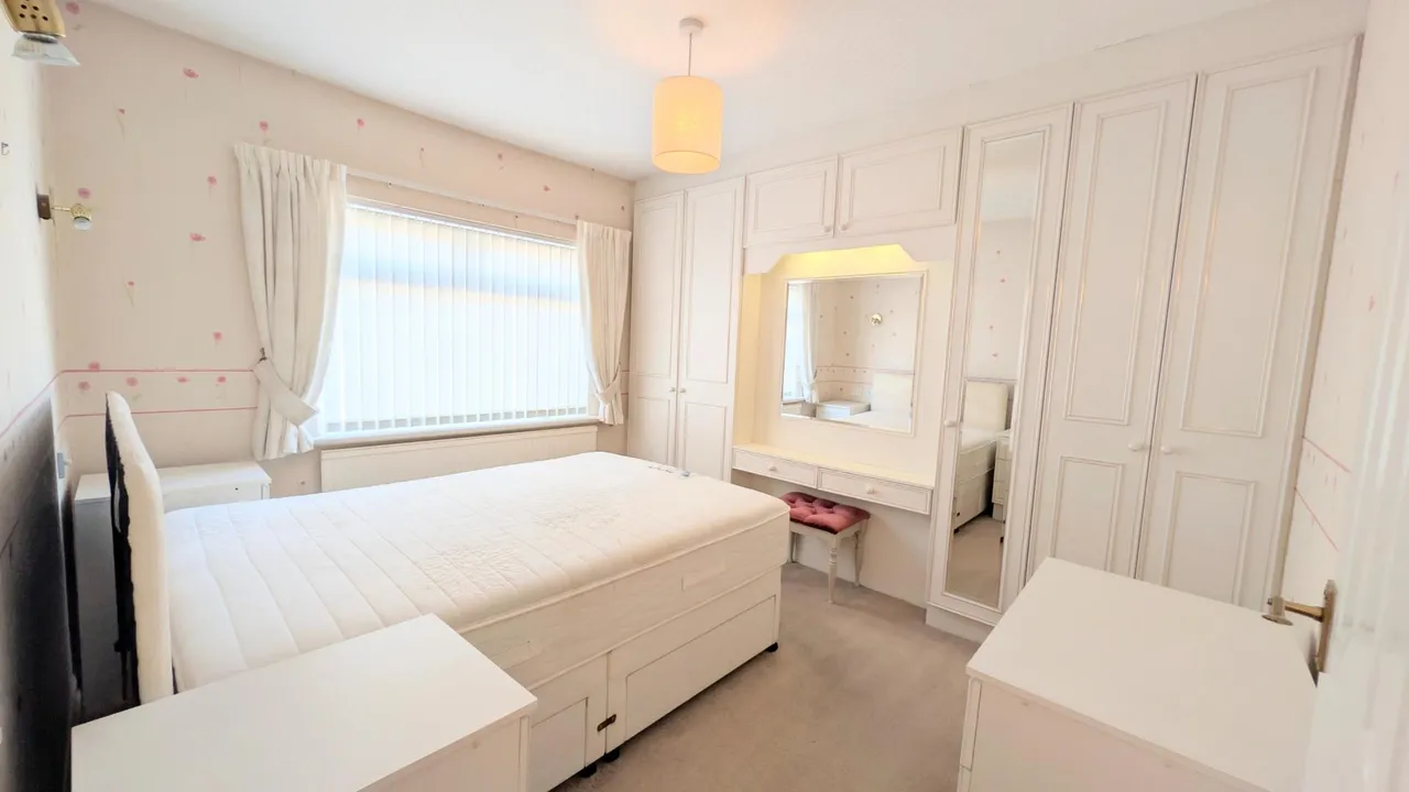 Cross Lane, Whiston, L35, photo 9