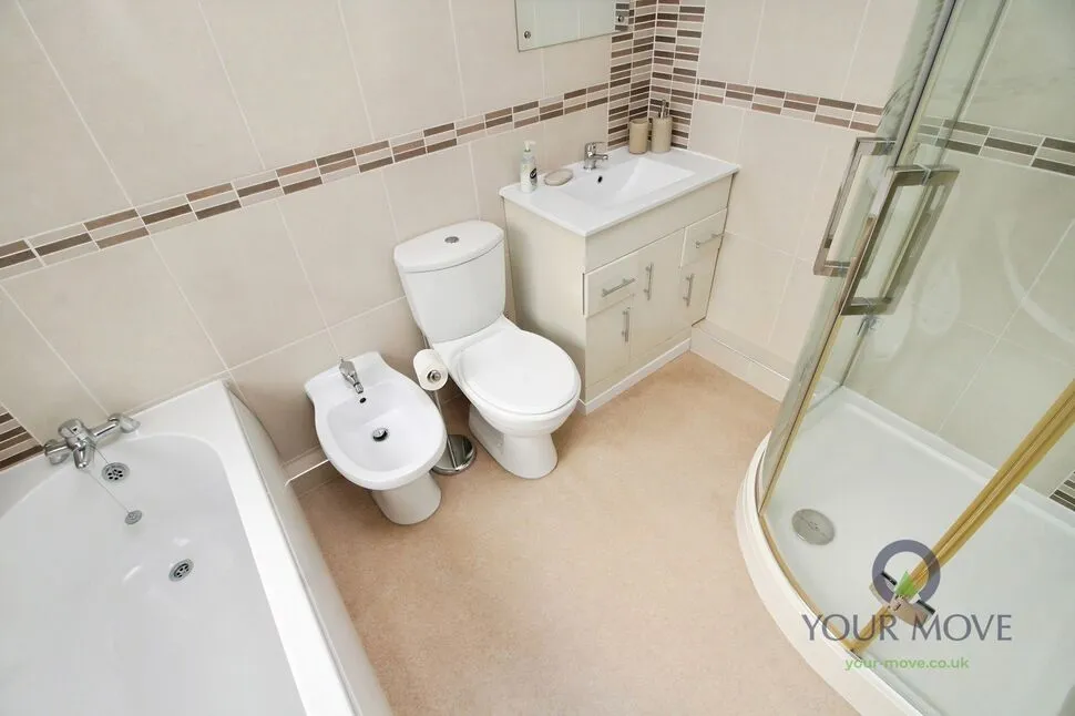 Brandon Way, Brierley Hill, West Midlands, DY5, photo 6
