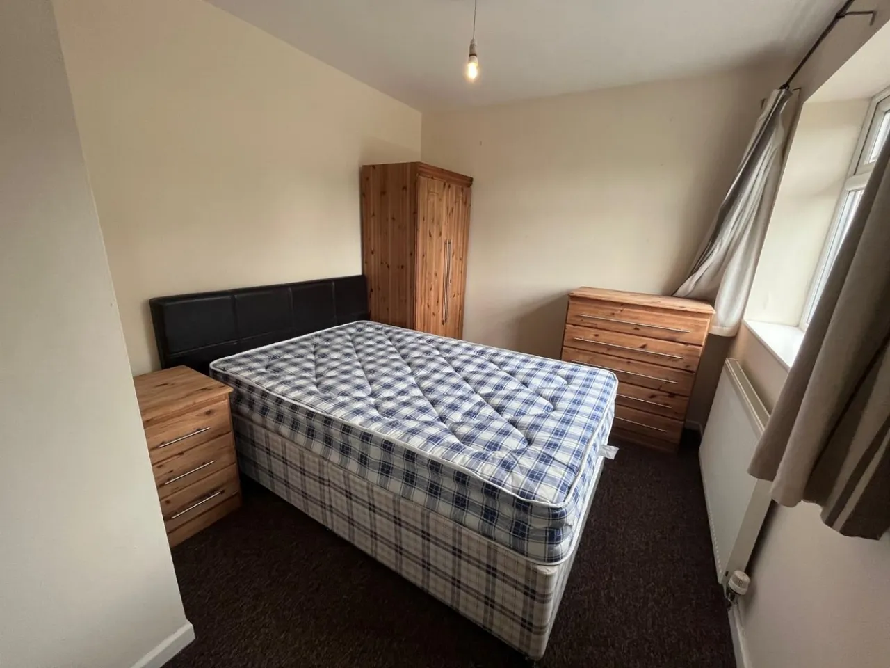 Harborne Lane, Selly Oak, B29, photo 13