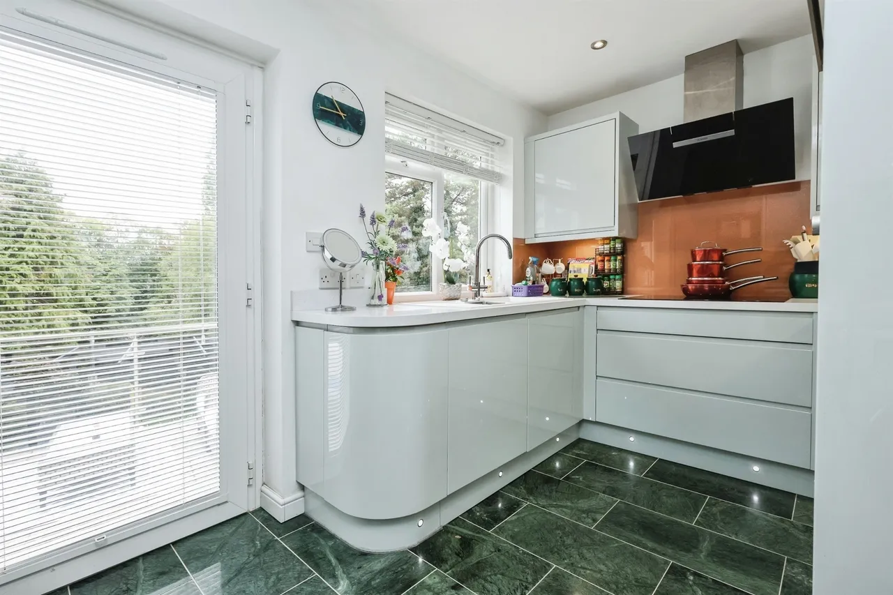Stour Hill, BRIERLEY HILL, photo 8