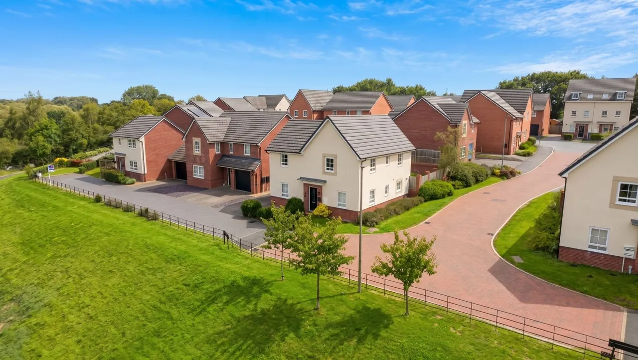 4 bed house for sale, Wardle Drive, Rudheath, CW9