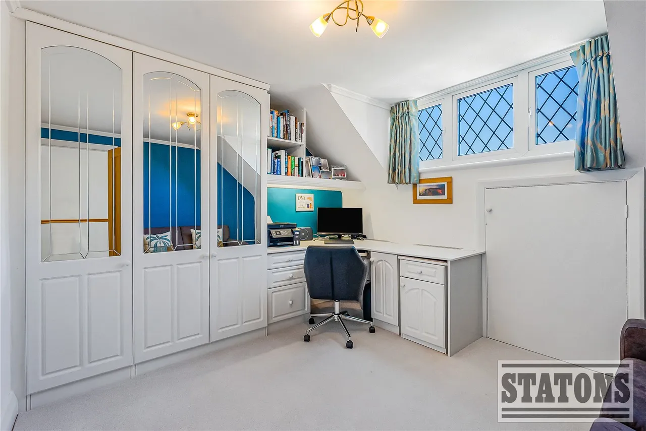 Grubbs Lane, Brookmans Park, Hertfordshire, AL9 6EH, photo 25