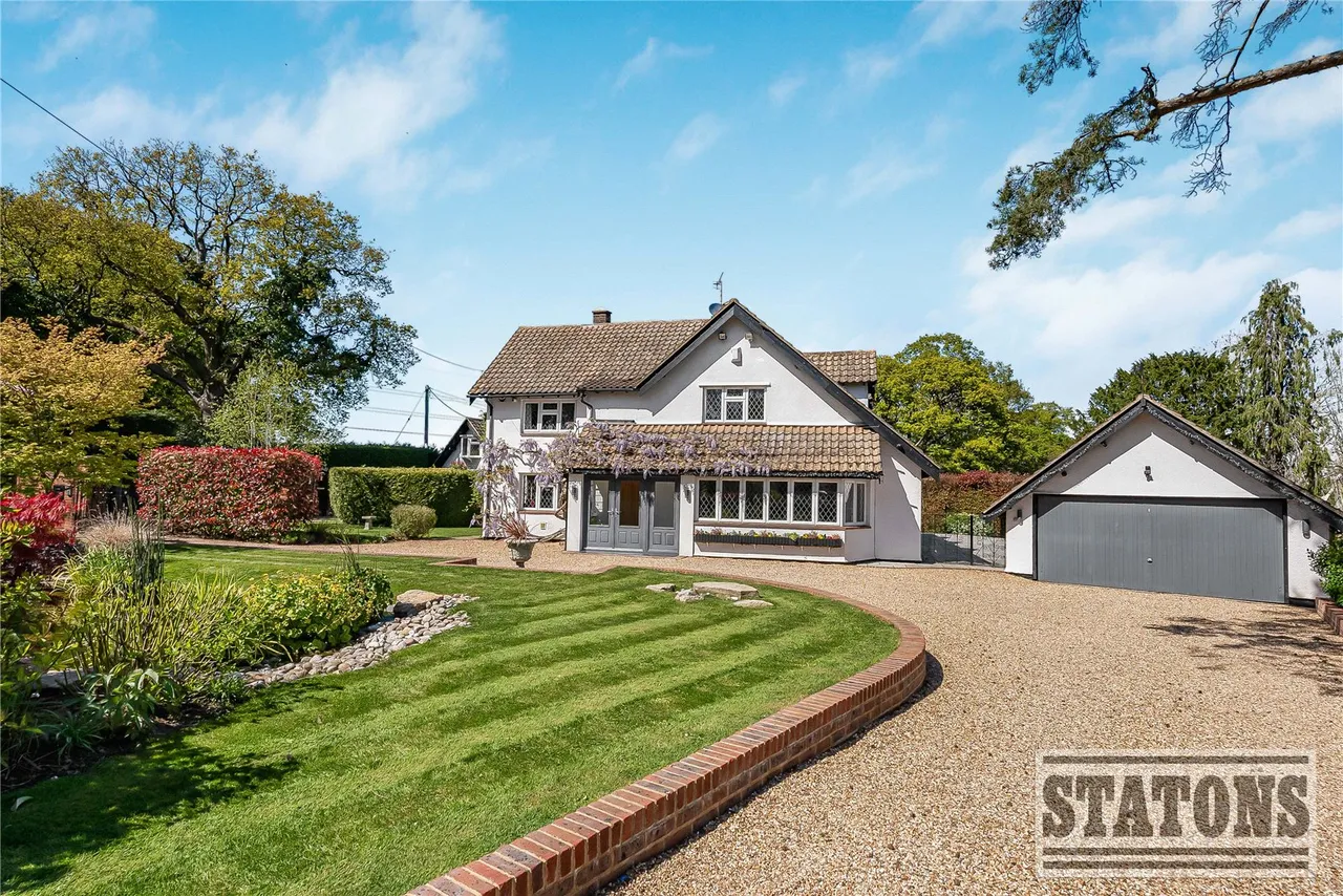 5 bed house for sale — Grubbs Lane, Brookmans Park, Hertfordshire, AL9 6EH