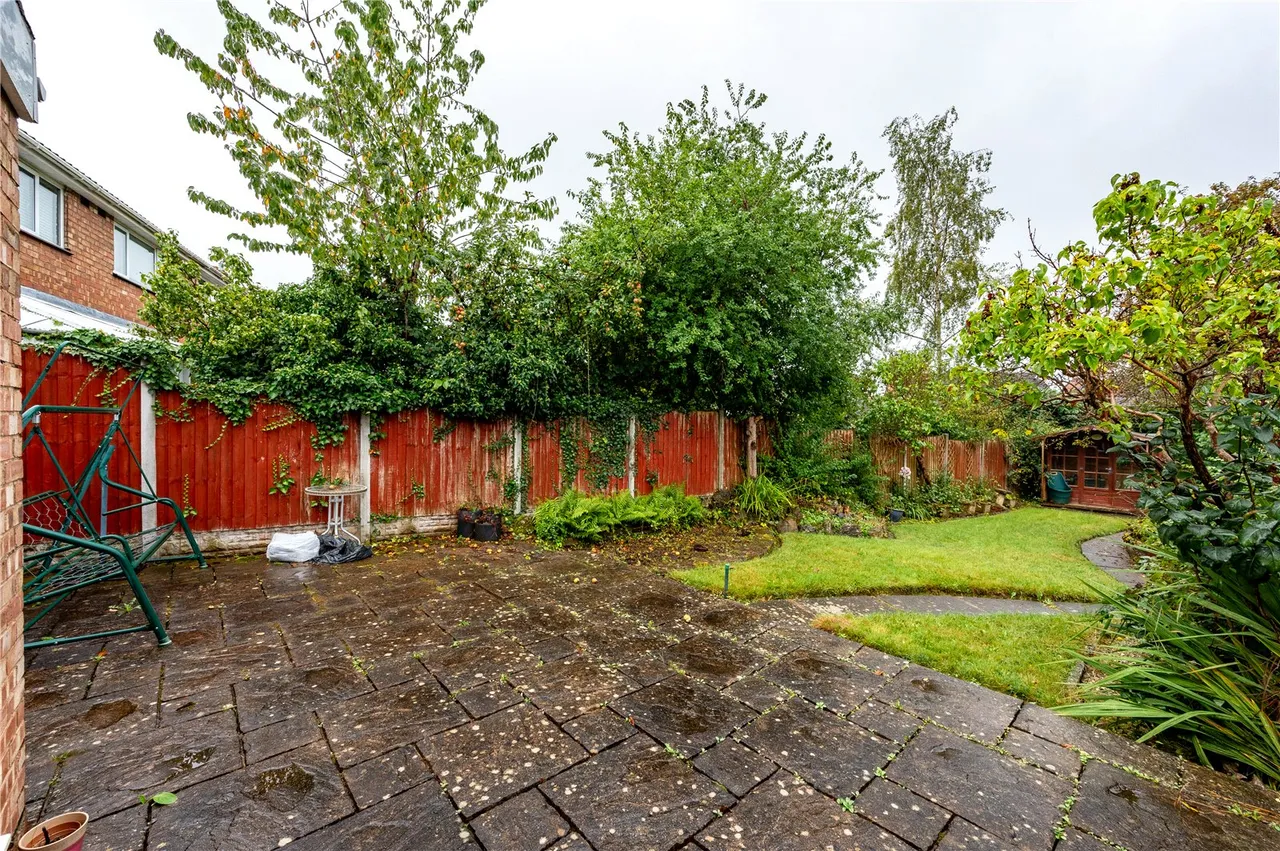 Larkfield Road Greenlands, Redditch, Worcestershire, B98 7PL, photo 4