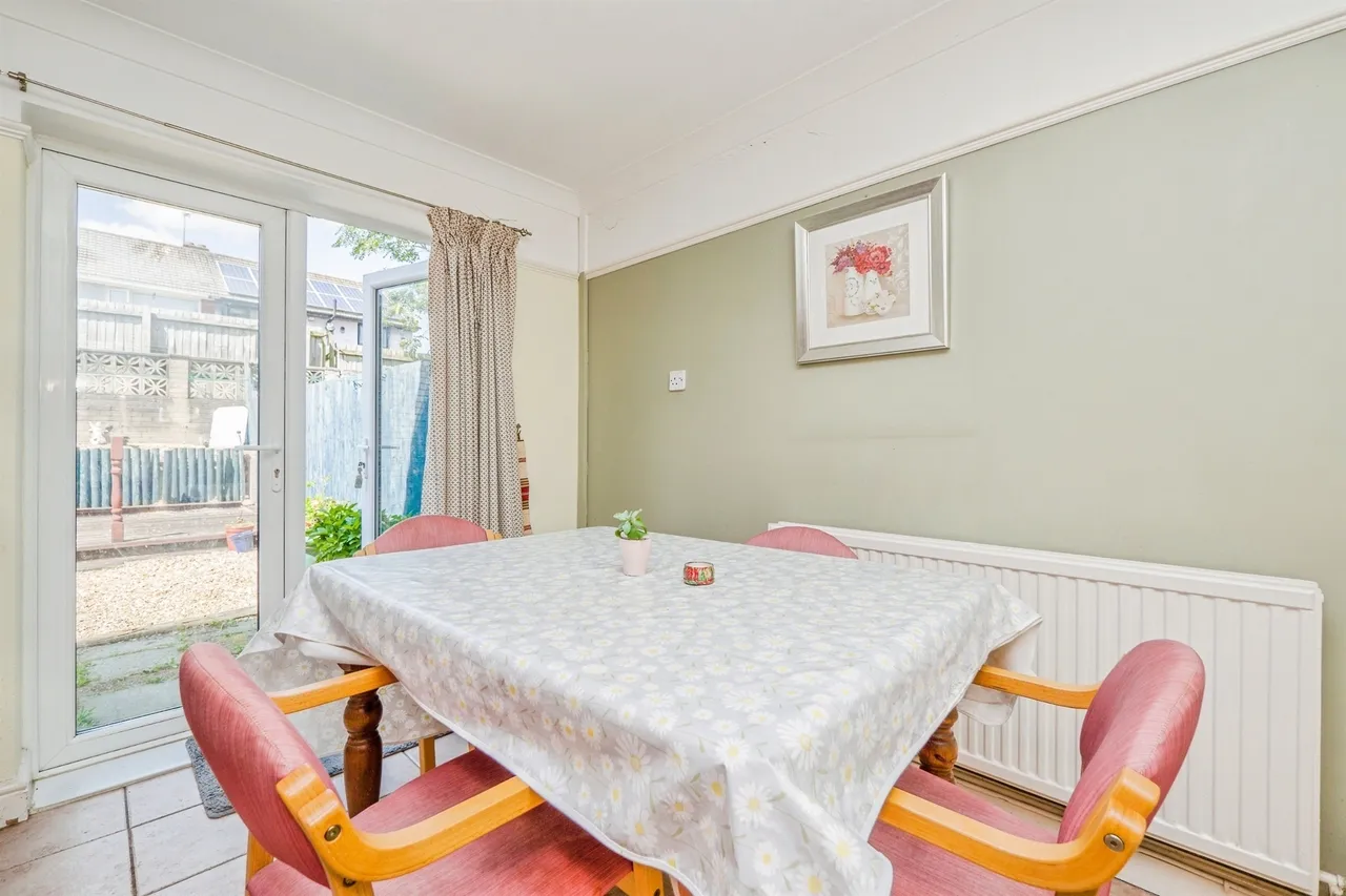 Abergele Road, Rumney, Cardiff, photo 4