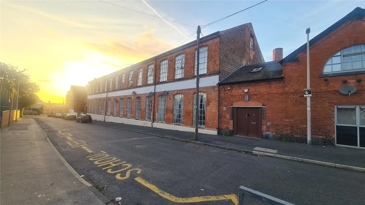 1 bed flat for sale, Egypt Road, Nottingham, NG7