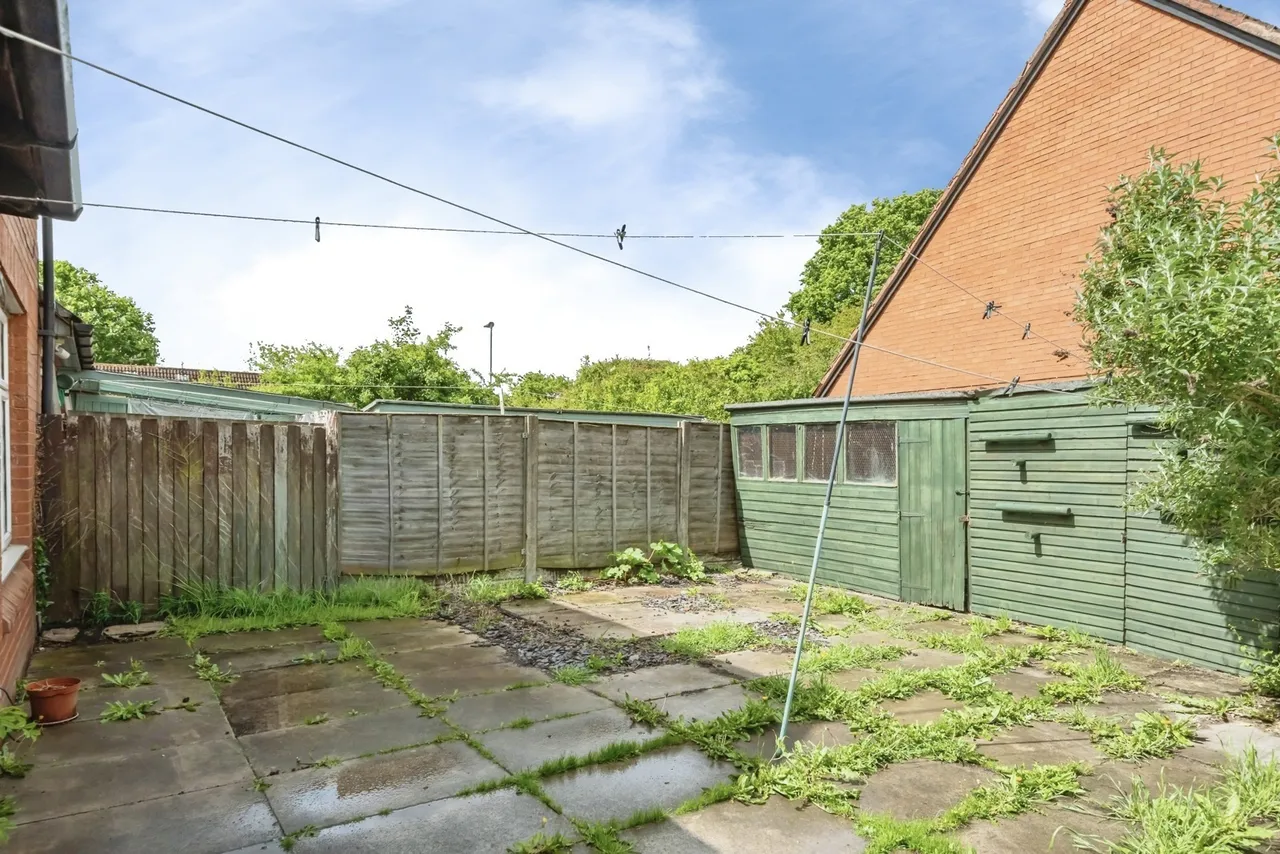 Blackledge Close, Fearnhead, Warrington, Cheshire, WA2, photo 4