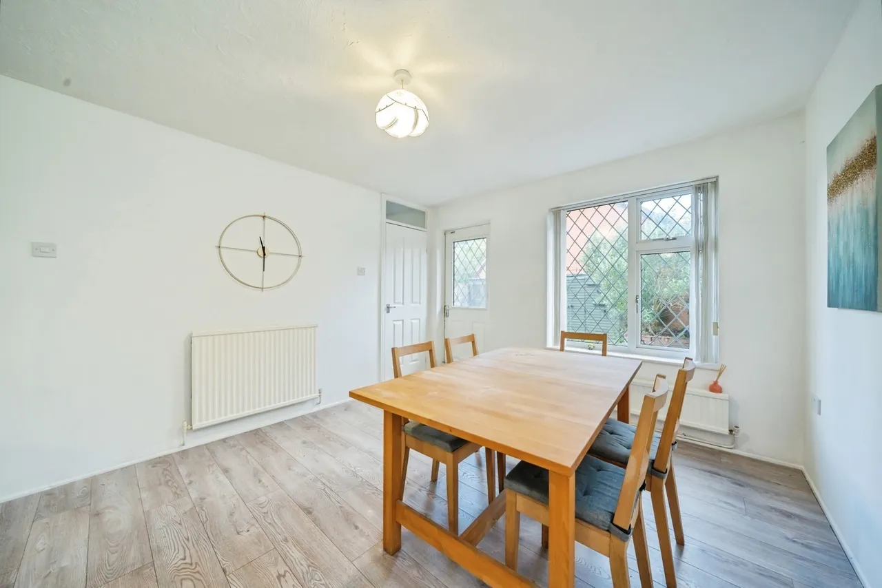Blackledge Close, Fearnhead, Warrington, Cheshire, WA2, photo 6