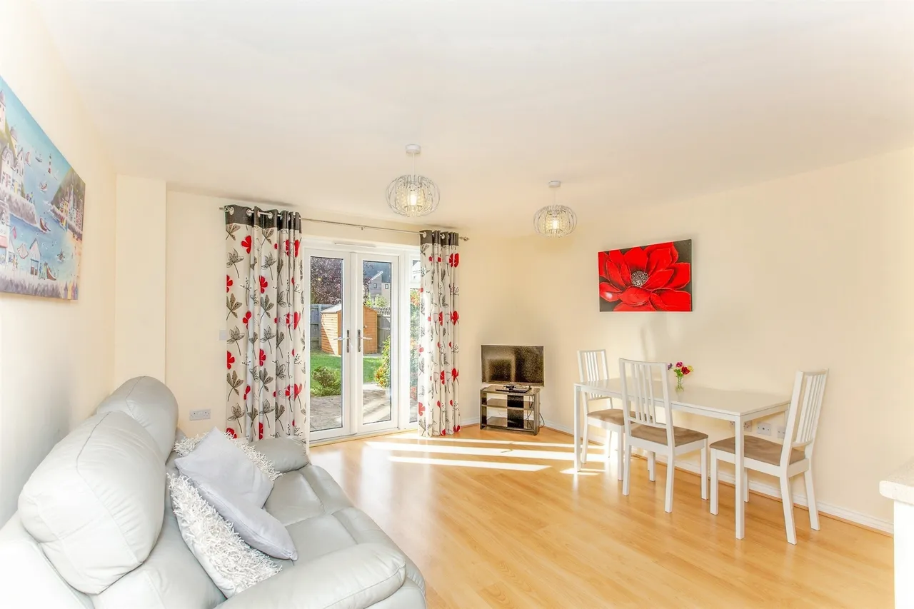 Firefly Road, Upper Cambourne, CB23, photo 3