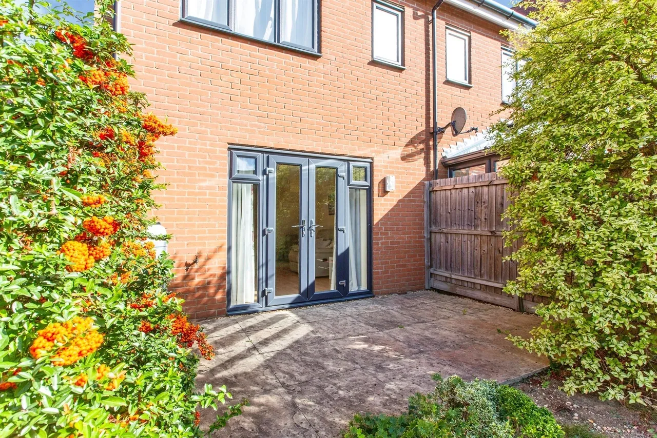 Firefly Road, Upper Cambourne, CB23, photo 13