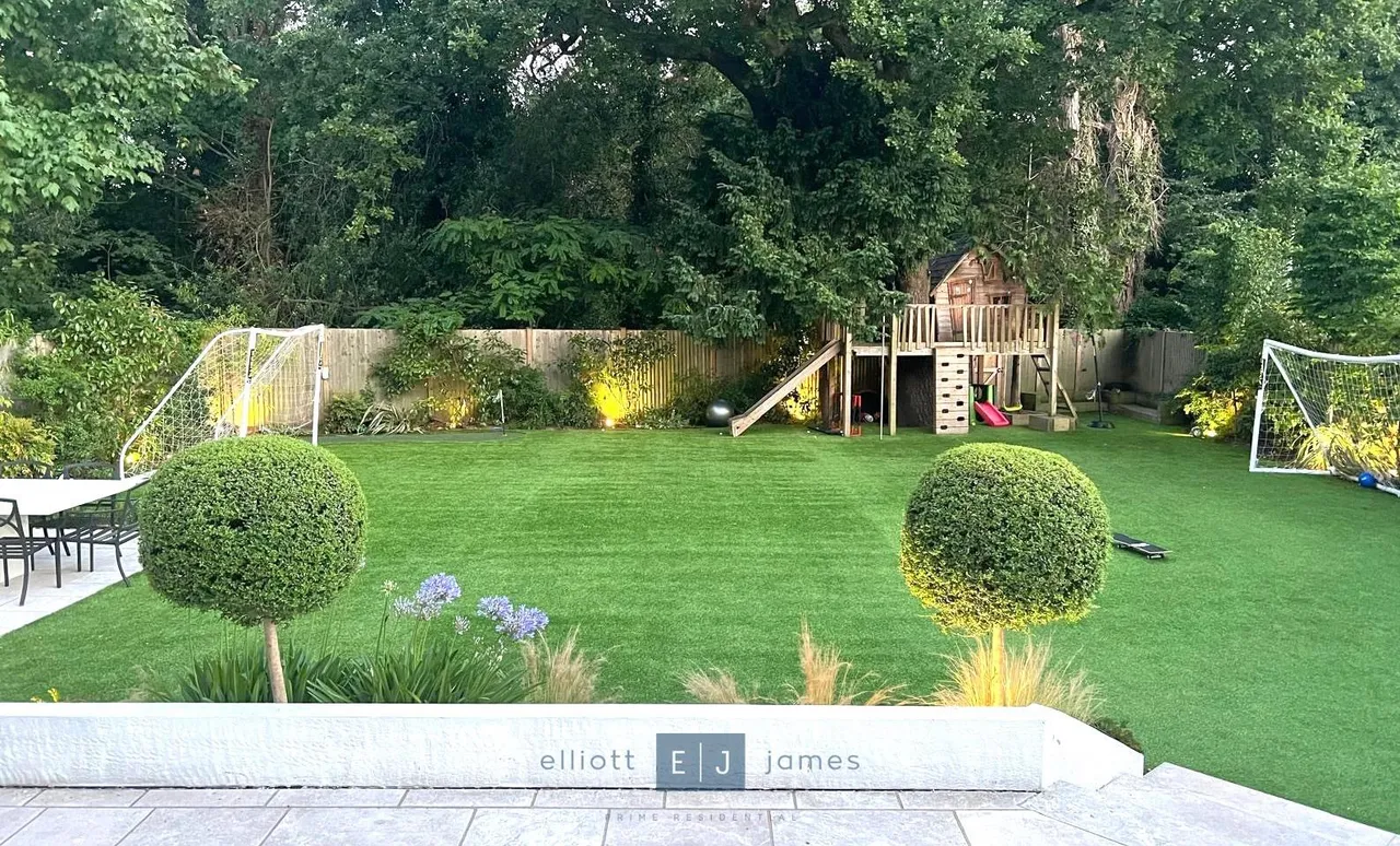 Woodland Close, Woodford Green, photo 2