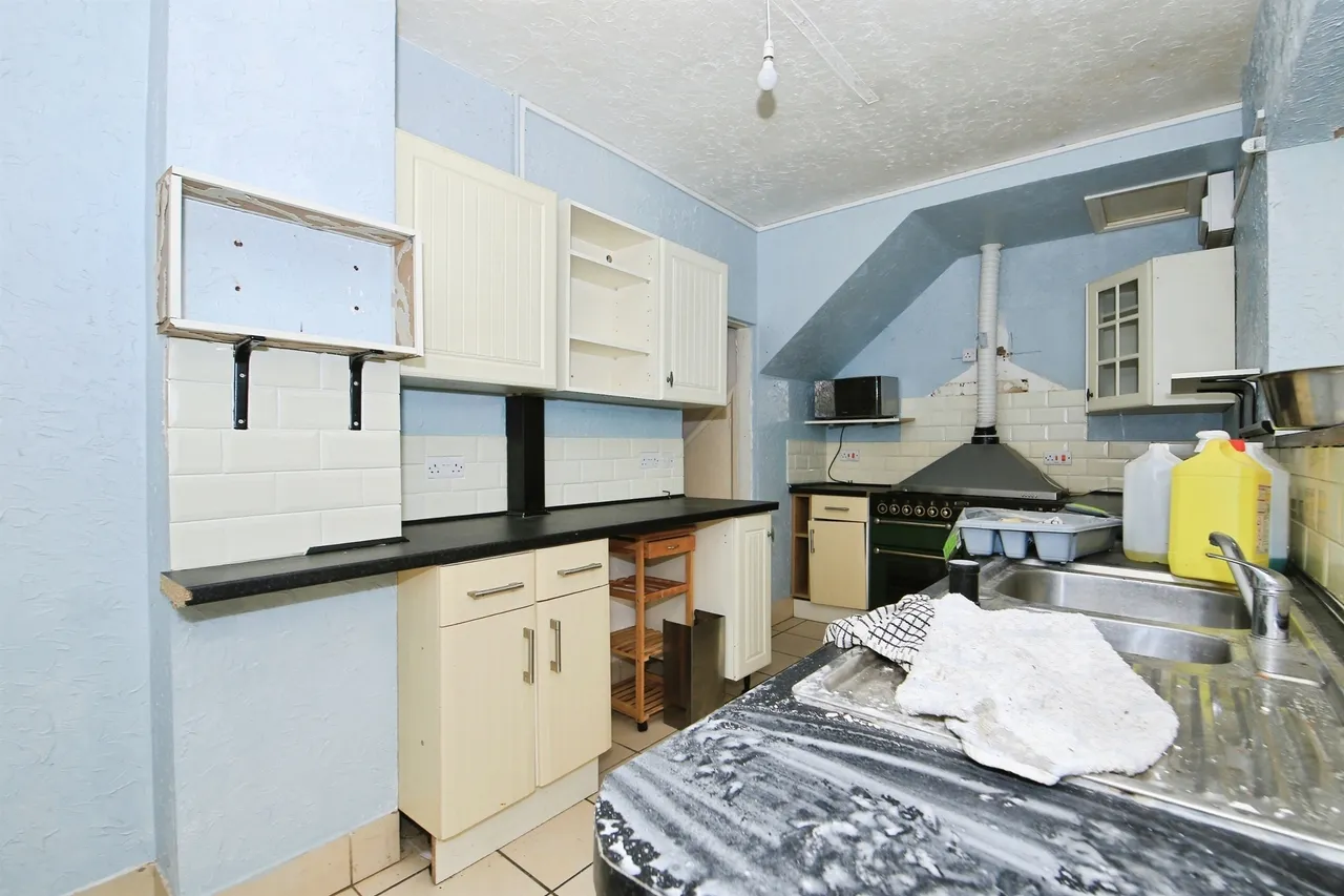Church Street, Werrington, PE4, photo 6