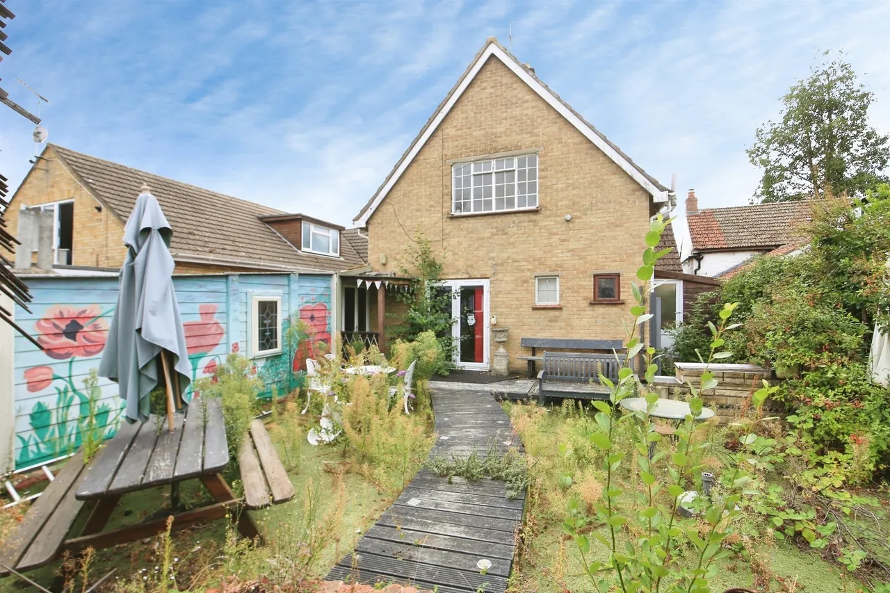 Church Street, Werrington, PE4, photo 15
