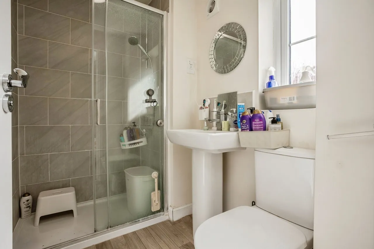 Wellingtonia Crescent, Edwalton, NG12, photo 14