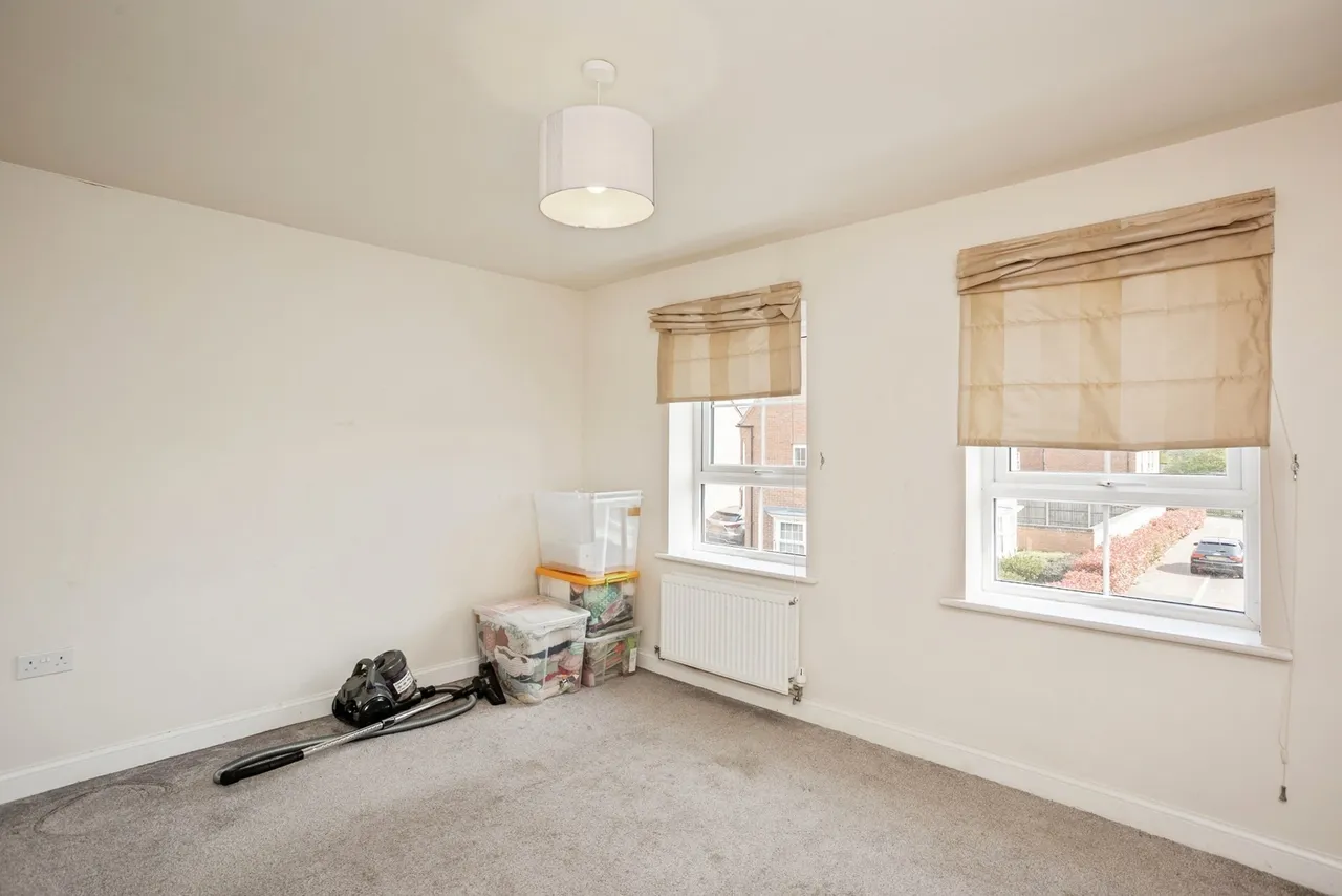 Wellingtonia Crescent, Edwalton, NG12, photo 19