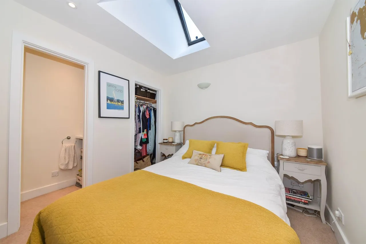 Austin Street, Stamford, PE9, photo 10