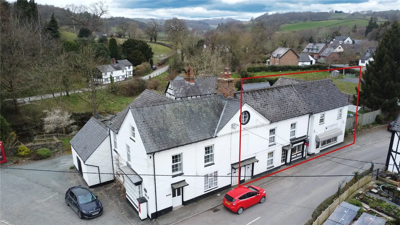 5 bed house for sale, Bedroom House Plus Self Contained Flat And Retail Space, Riverside House