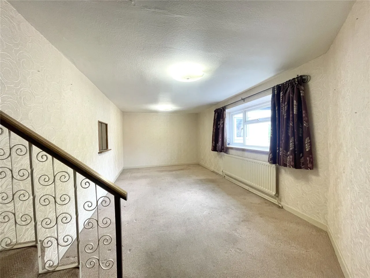 Bedroom House Plus Self Contained Flat And Retail Space, Riverside House, photo 7