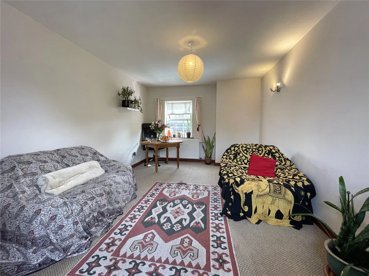 Bedroom House Plus Self Contained Flat And Retail Space, Riverside House, photo 13