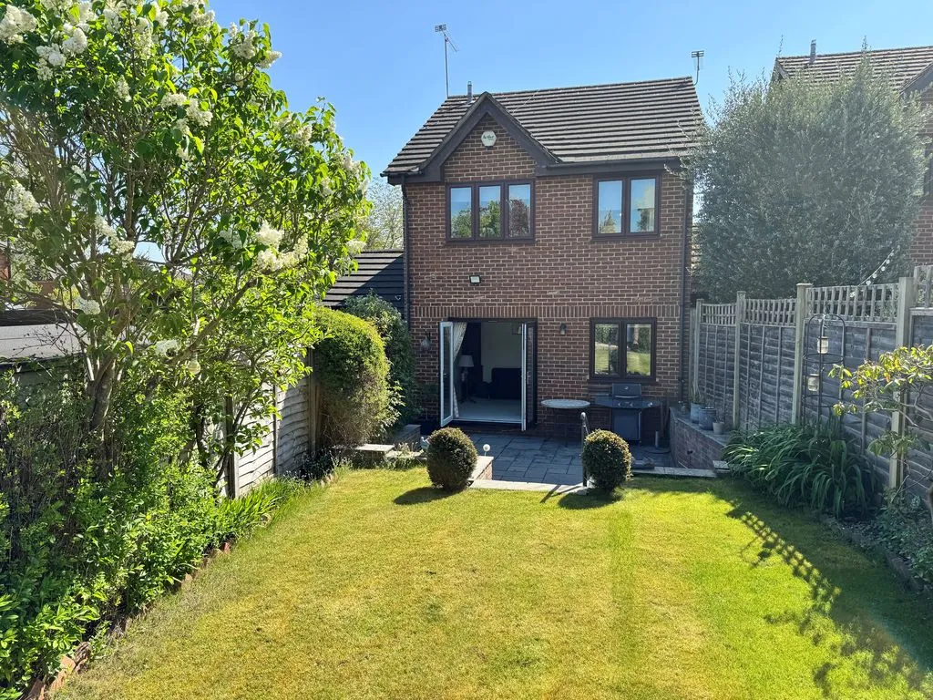 New Road, Cookham SL6 9HD, photo 12