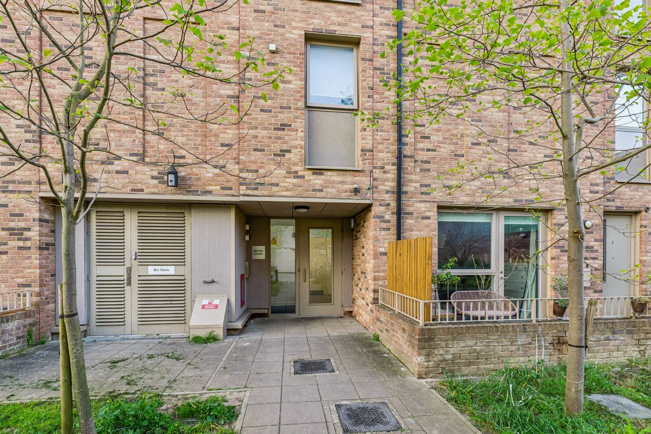 Pomeroy Street, London, SE14, photo 9