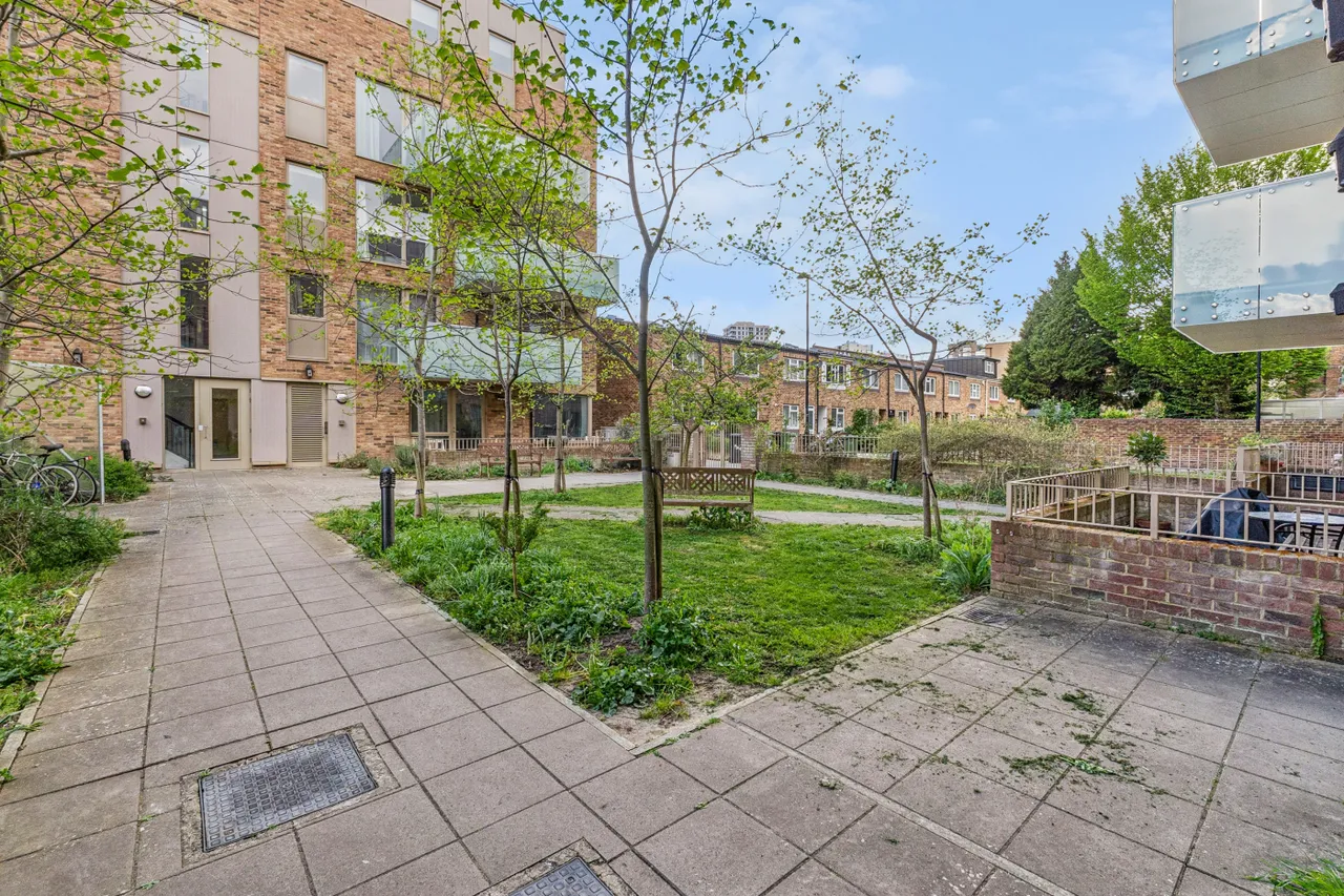 Pomeroy Street, London, SE14, photo 8
