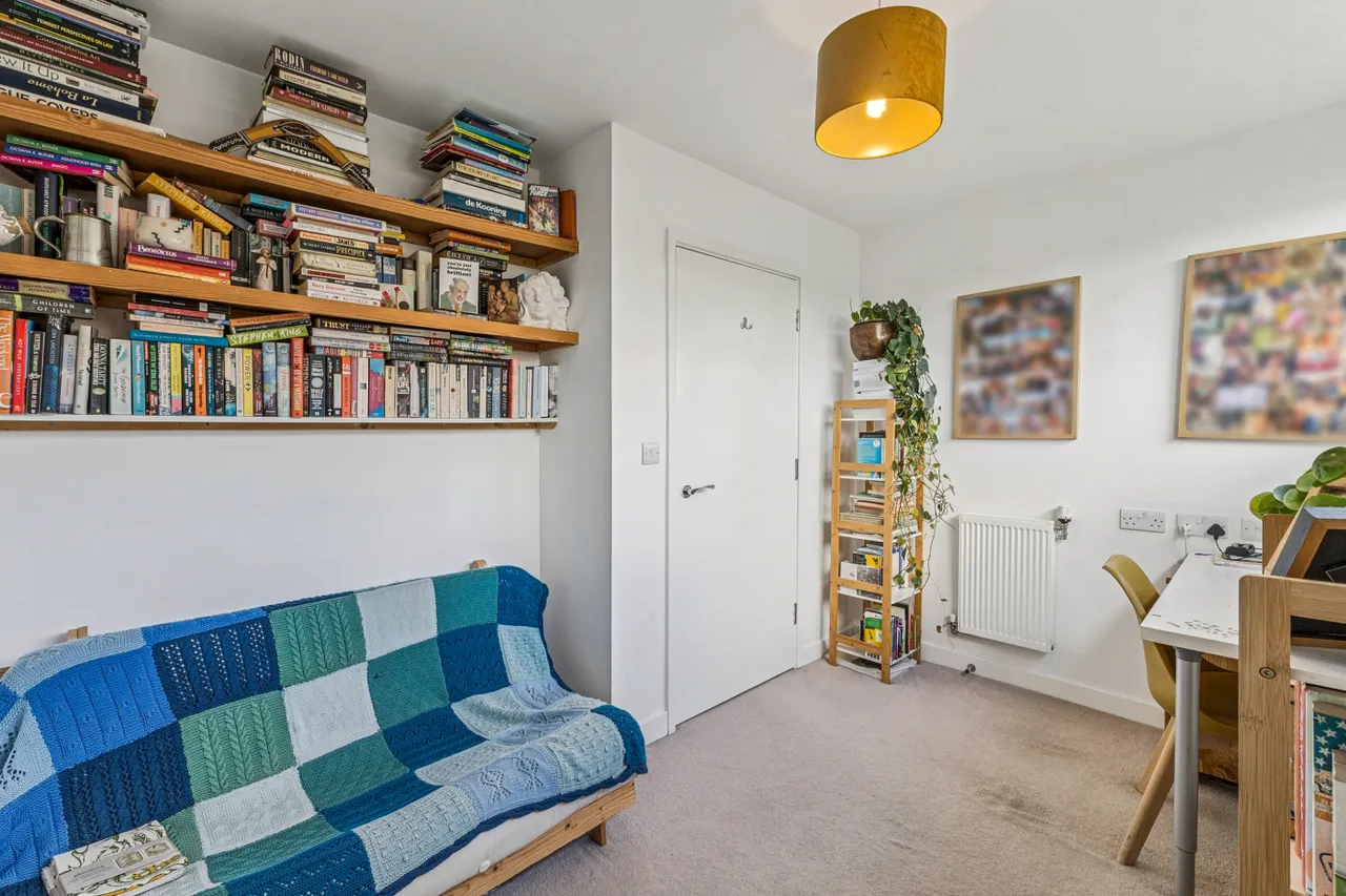 2 bed flat for sale — Pomeroy Street, London, SE14