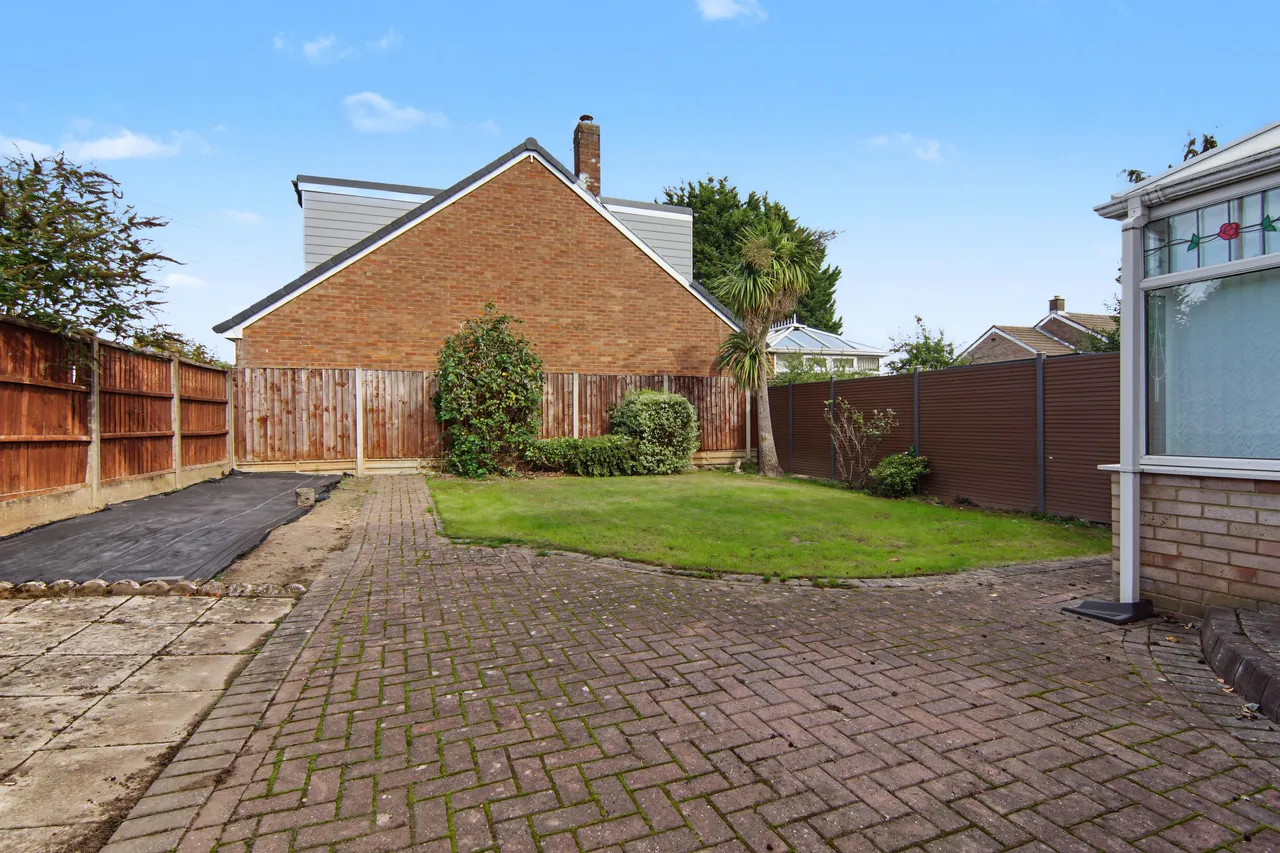 Porlock Close, Coventry, CV3, photo 24
